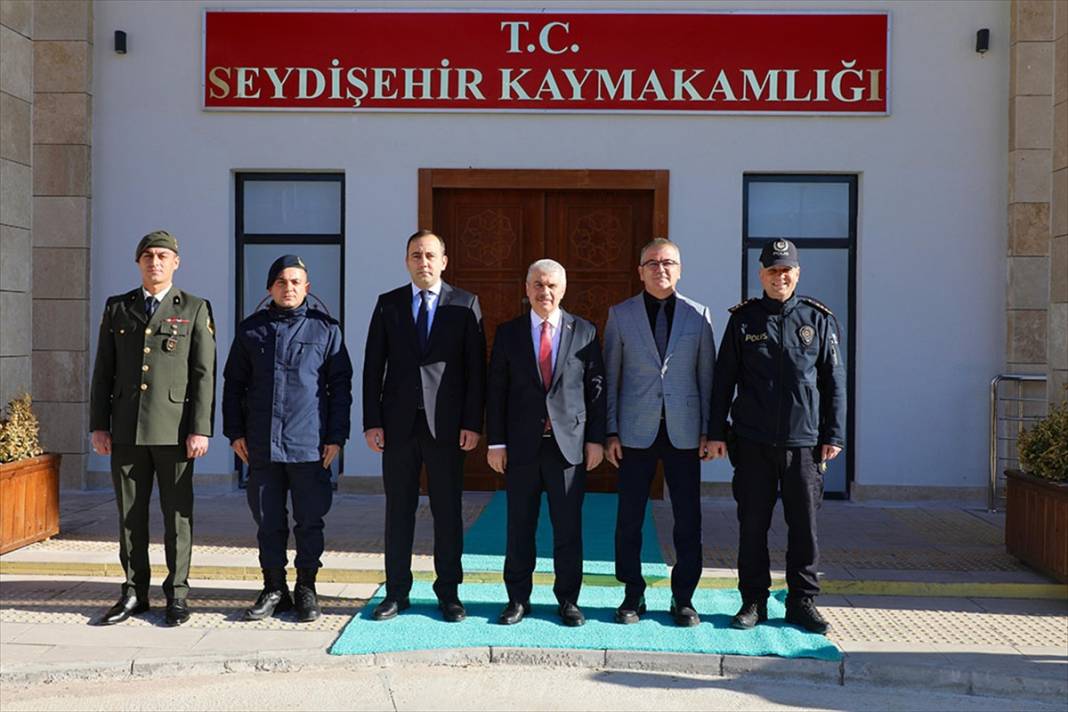 Konya Valisi Akın, leblebi diyarı ilçede 1